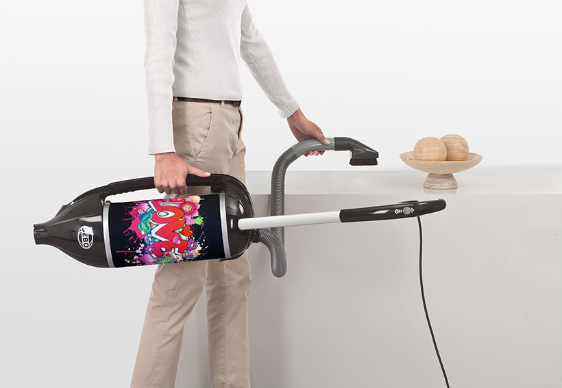 upright_vacuum_cleaner